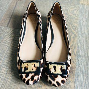 Tory Burch Gigi Leopard Print Shoes - Size 7.5